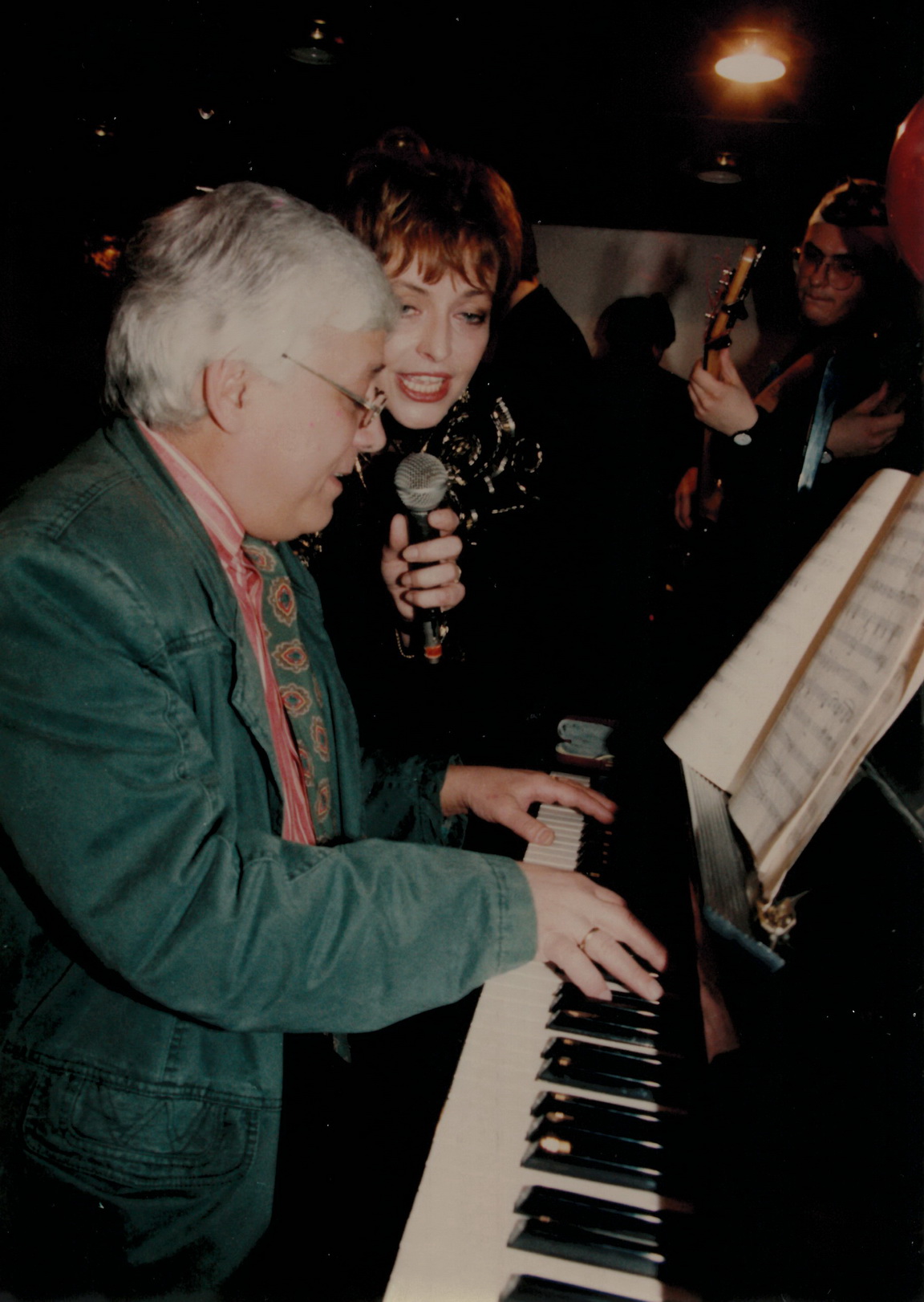 С Александър Бръзицов на представянето на албума „Настроение“ през 1994 г.